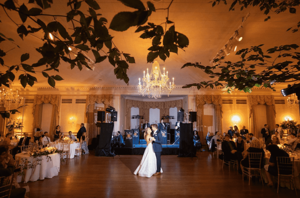 live-music-first-dance