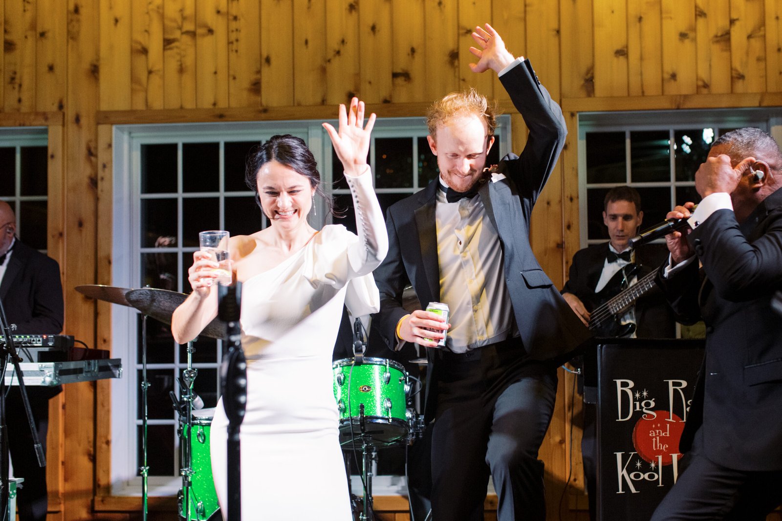 Big ray and the Kool Kats wedding mount ida farm bride and groom