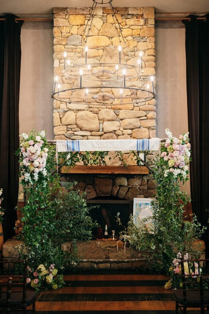 Veritas Vineyards & Winery weddings indoor ceremony