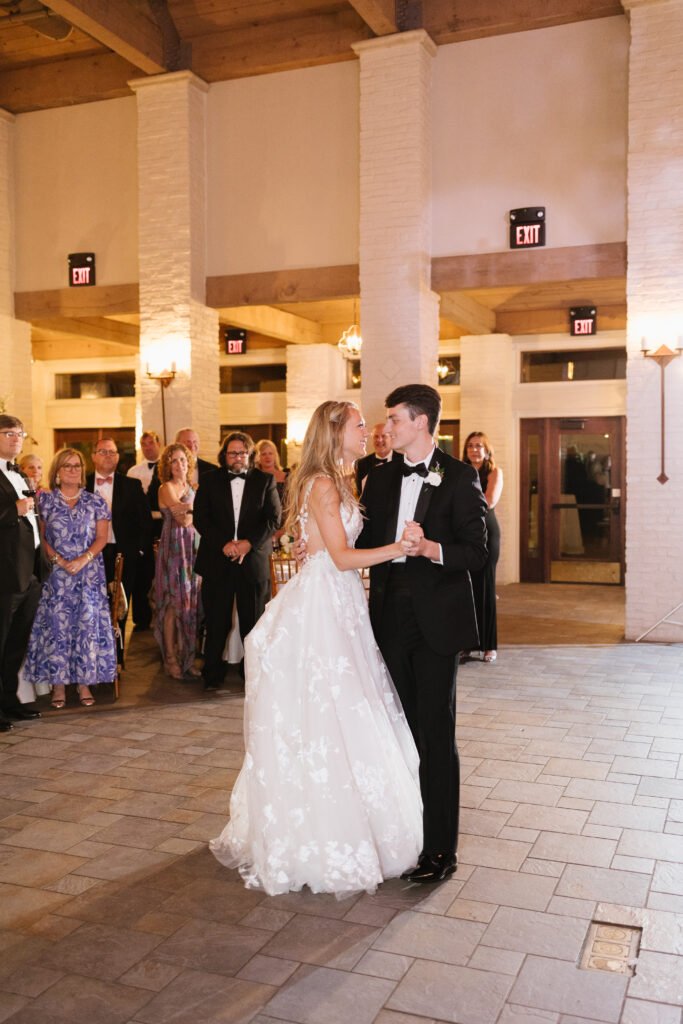 Big Ray and the Kool Kats Early mountain vineyards weddings first dance bride and groom