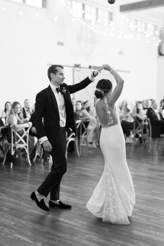 Big Ray and the Kool Kats bride and groom first dance