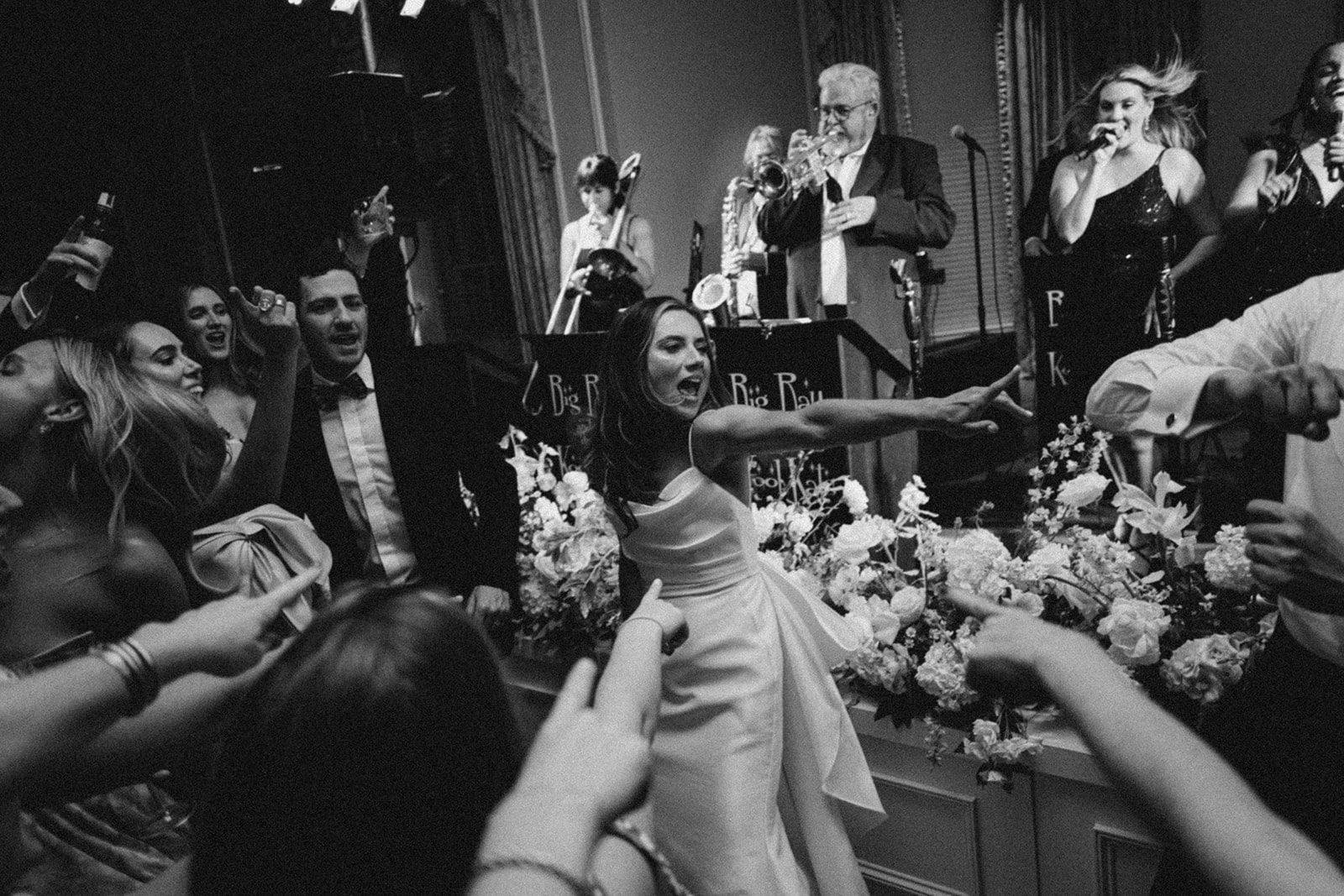 Farmington country club bride dancing