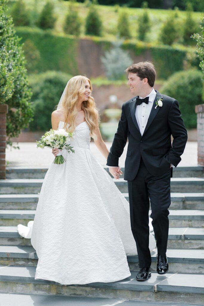Greenbrier Wedding bride and groom portrait colonial terrace