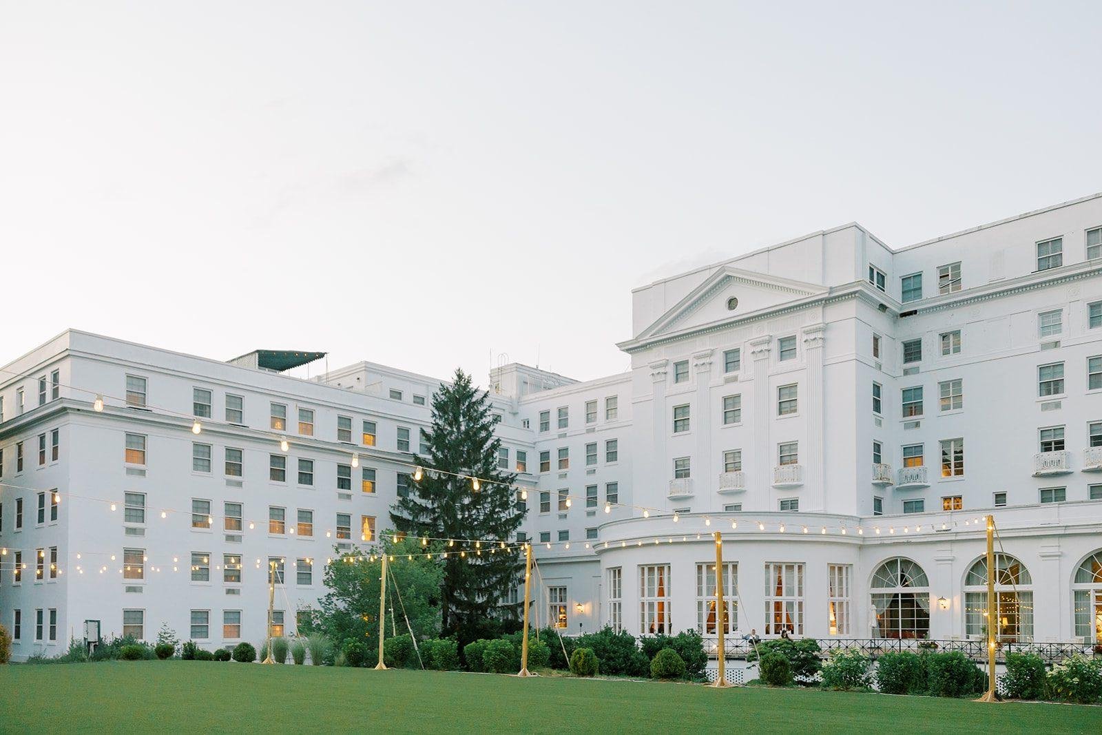 Greenbrier Resort colonial terrace