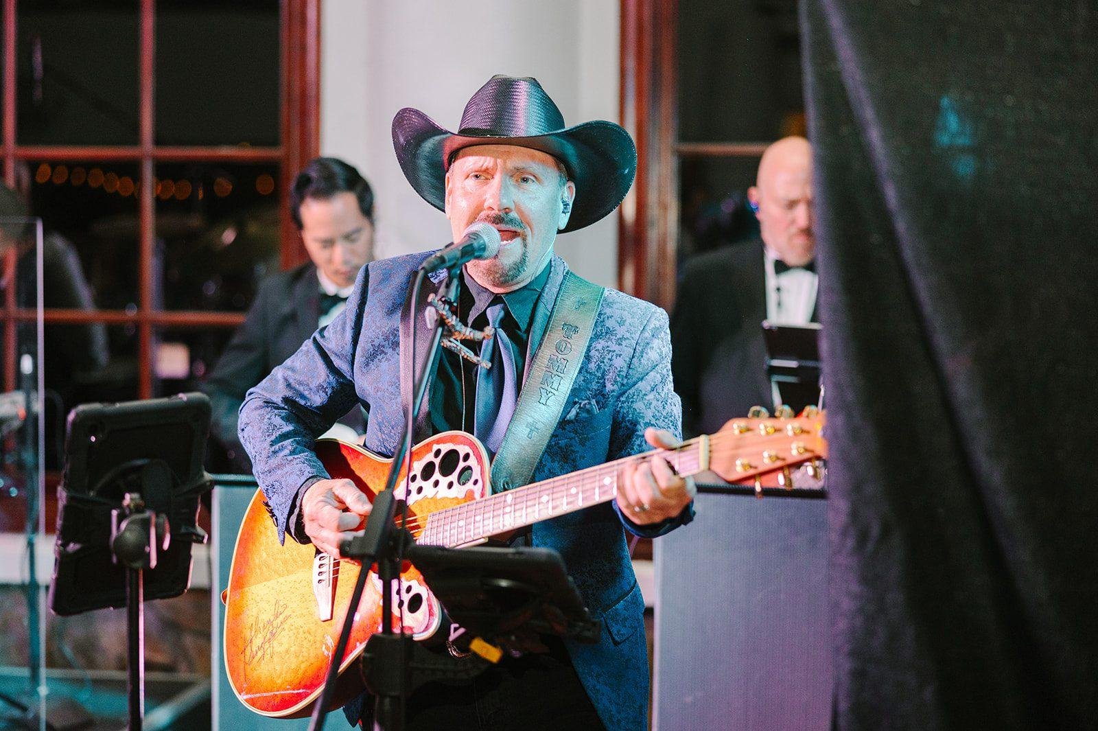 Big Ray and the Kool Kats Tommy Wood country musician
